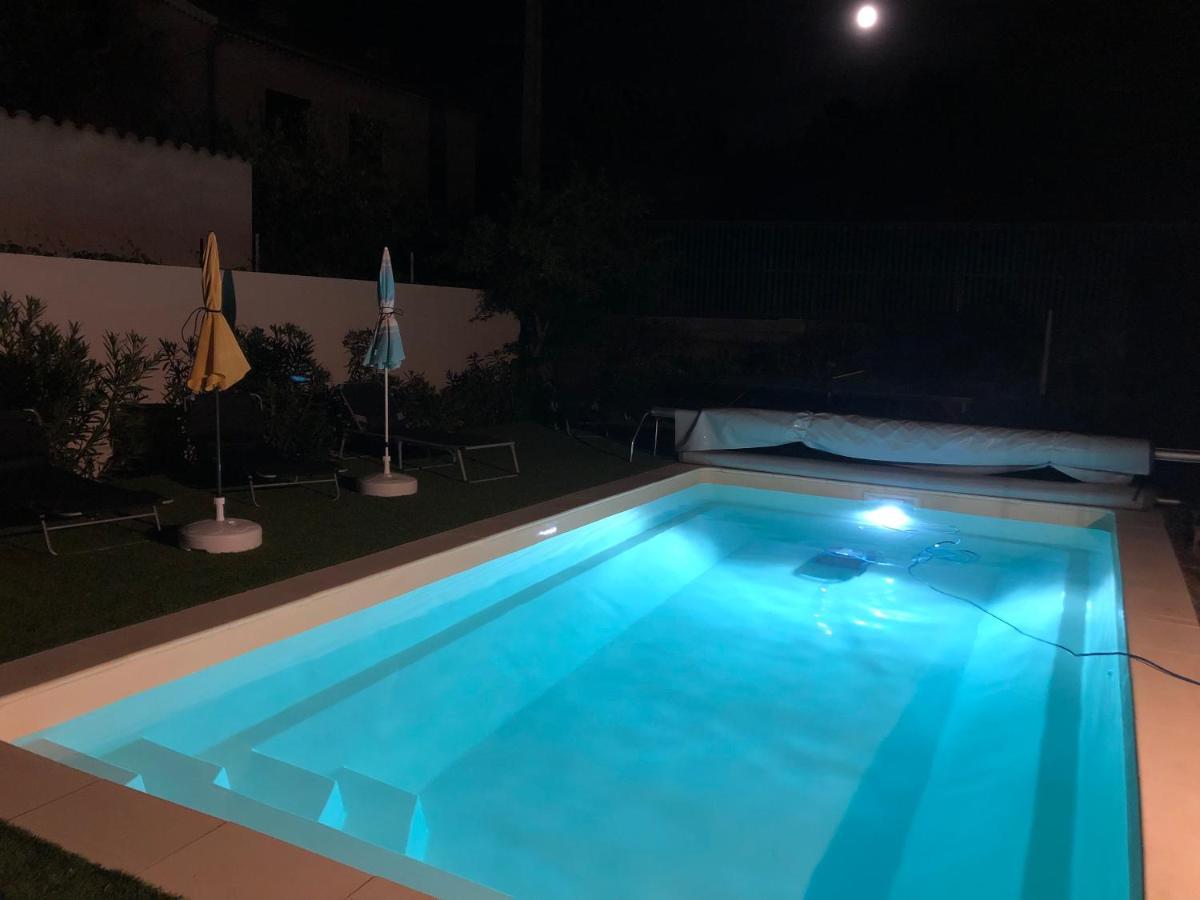 Gite Climatise Avec Piscine Sur Les Hauteurs De โบลแลน ภายนอก รูปภาพ