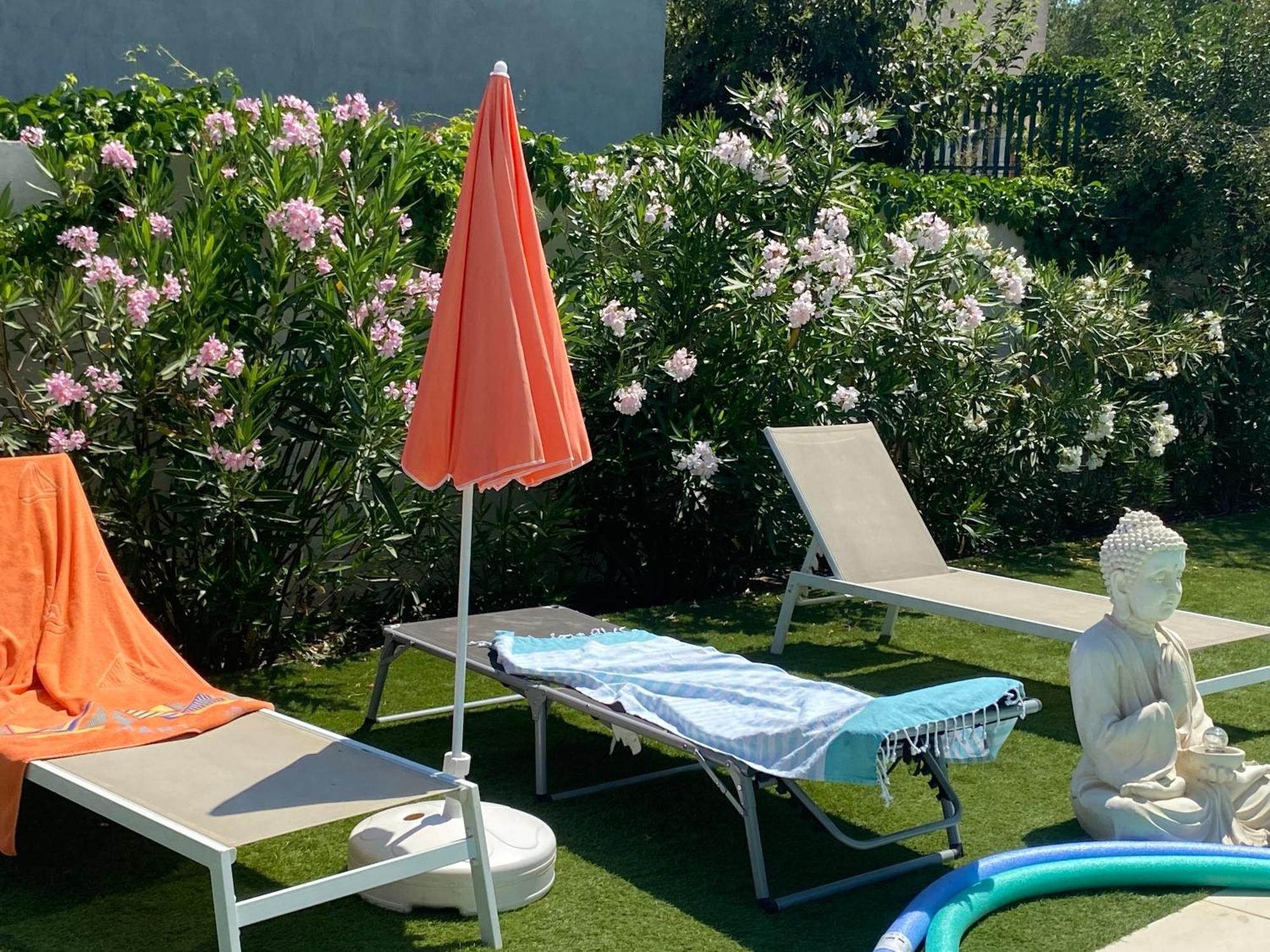 Gite Climatise Avec Piscine Sur Les Hauteurs De โบลแลน ภายนอก รูปภาพ
